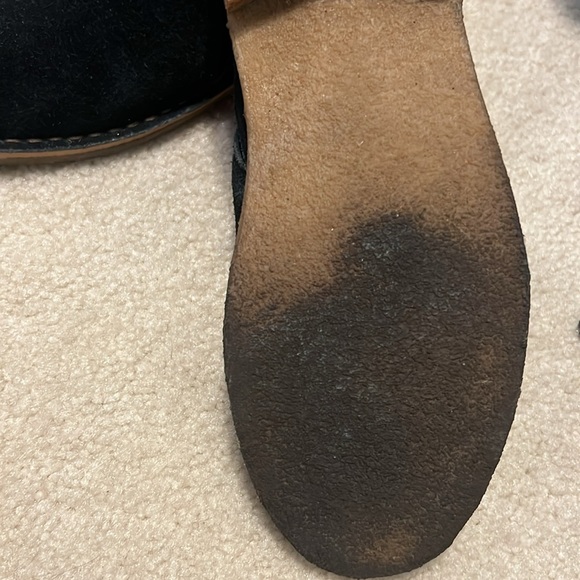 UGG Camellia Black Suede Booties Size 7.5 - Picture 6 of 6